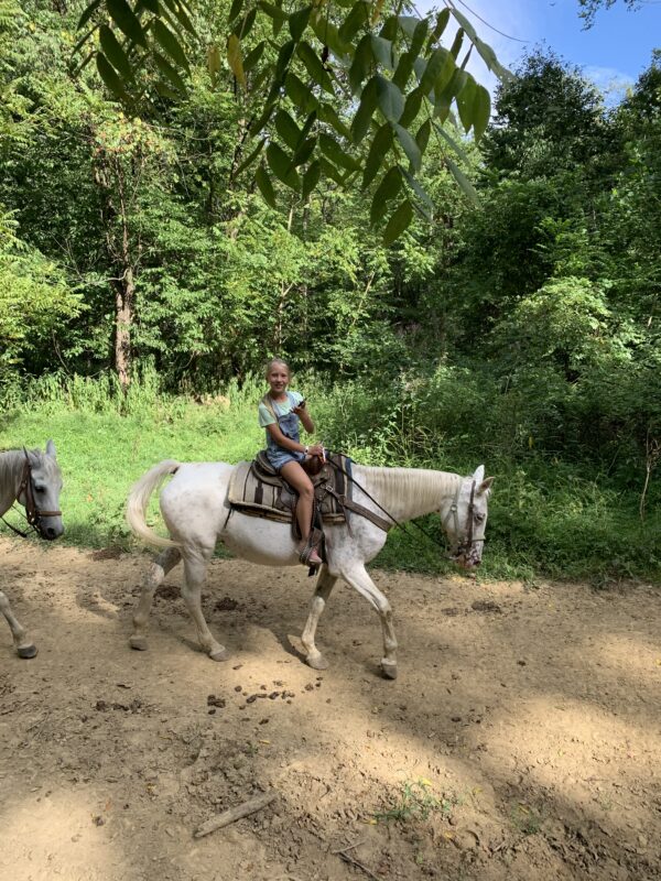 Horseback Riding Rolling Hills Ranch